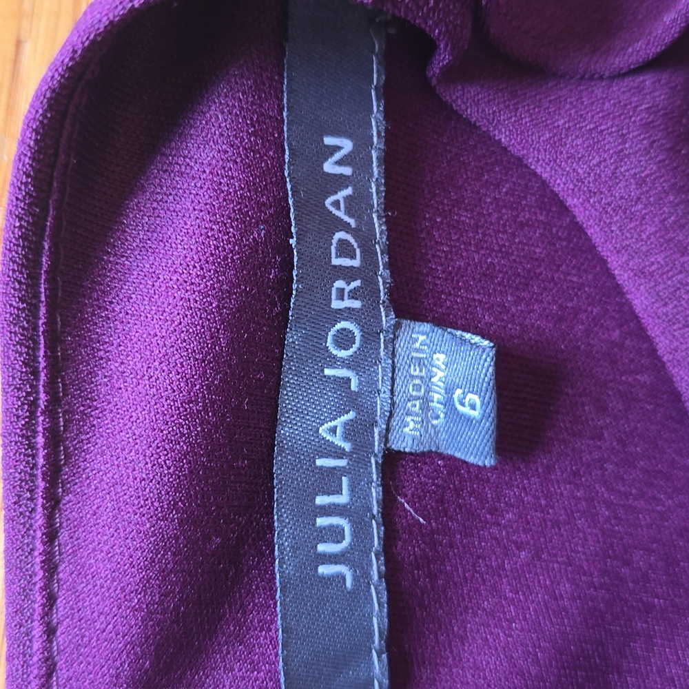 julia jordan, Purple Ruffle Jumpsuit, Back Cut Out, EUC, Women's 6 - Picture 4 of 11